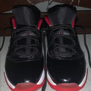 Bred low top 11s ❤️
